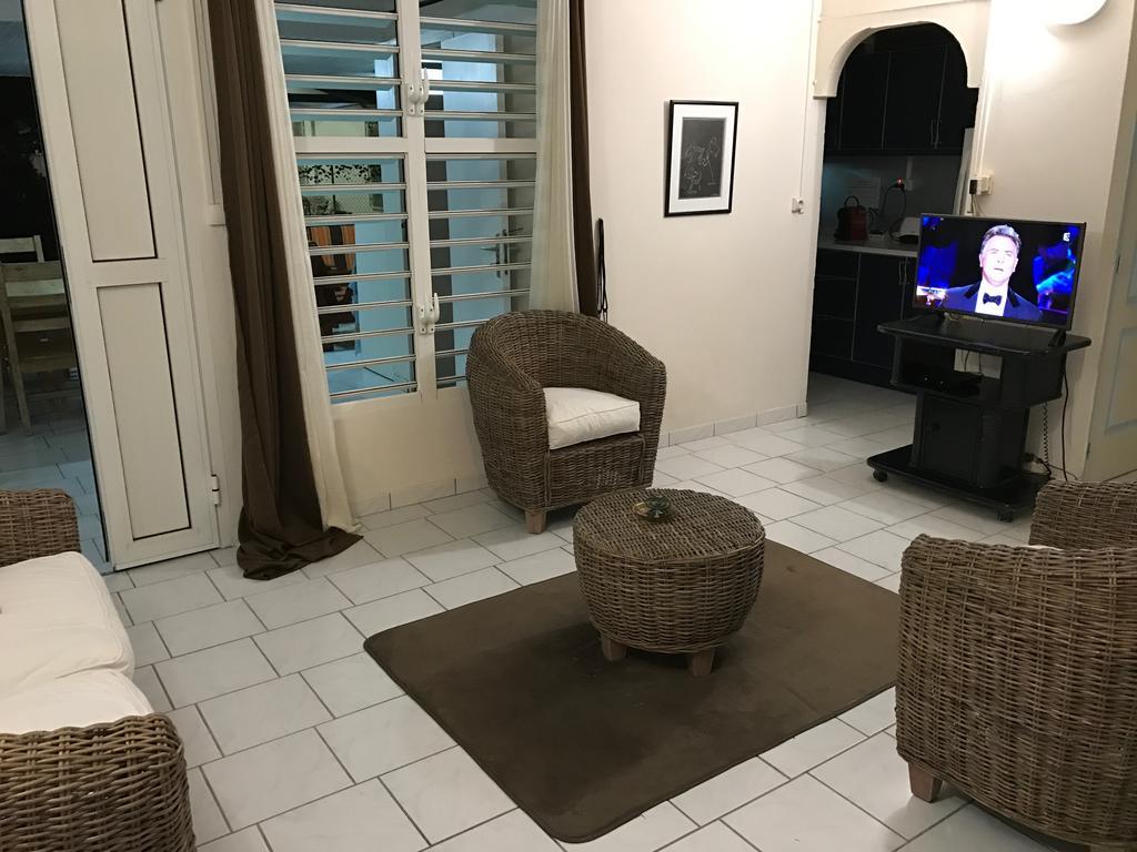 Вилла Maison De Vacances A St Anne Martinique Сент-Анн Экстерьер фото